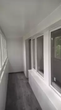 Остекление балкона и установка балконного блока